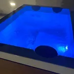 Lux Terrace Hotel *