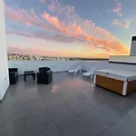 Lux Terrace * Faro