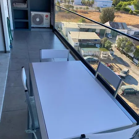 Lux Terrace