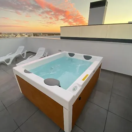 Lux Terrace * Distretto di Faro