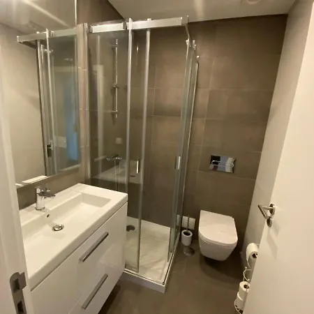 Lux Terrace Ξενοδοχείο *