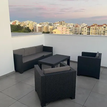 Lux Terrace * Φάρο